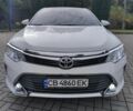 Белый Тойота Камри, объемом двигателя 2.5 л и пробегом 175 тыс. км за 13999 $, фото 1 на Automoto.ua