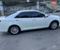 Белый Тойота Камри, объемом двигателя 2.49 л и пробегом 180 тыс. км за 15500 $, фото 5 на Automoto.ua