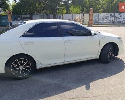 Белый Тойота Камри, объемом двигателя 2.5 л и пробегом 500 тыс. км за 13500 $, фото 6 на Automoto.ua