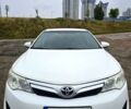 Білий Тойота Камрі, об'ємом двигуна 2.5 л та пробігом 242 тис. км за 10299 $, фото 1 на Automoto.ua