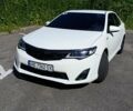 Белый Тойота Камри, объемом двигателя 2.49 л и пробегом 428 тыс. км за 12500 $, фото 1 на Automoto.ua