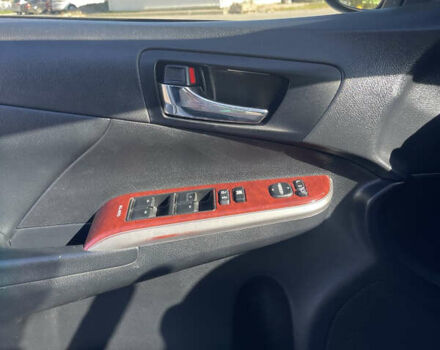 Білий Тойота Камрі, об'ємом двигуна 2.5 л та пробігом 198 тис. км за 14500 $, фото 7 на Automoto.ua