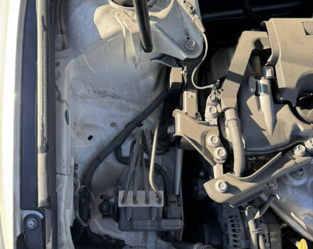 Тойота Камри 2014 в Одессе на Automoto.ua Белый Тойота Камри, объемом двигателя 2.49 л и пробегом 116 тыс. км за 14500 $, фото 8 на Automoto.ua