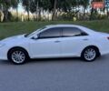 Белый Тойота Камри, объемом двигателя 2.49 л и пробегом 180 тыс. км за 15500 $, фото 3 на Automoto.ua