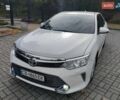Белый Тойота Камри, объемом двигателя 2.49 л и пробегом 175 тыс. км за 13800 $, фото 1 на Automoto.ua