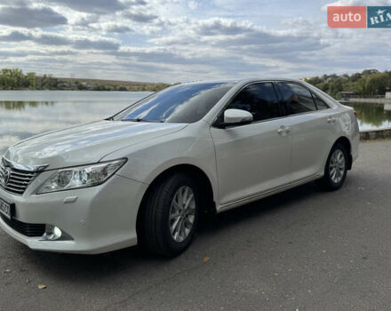 Белый Тойота Камри, объемом двигателя 2.49 л и пробегом 297 тыс. км за 14400 $, фото 7 на Automoto.ua