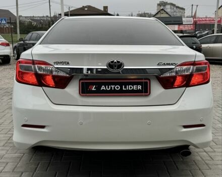 Білий Тойота Камрі, об'ємом двигуна 2.5 л та пробігом 187 тис. км за 14300 $, фото 4 на Automoto.ua