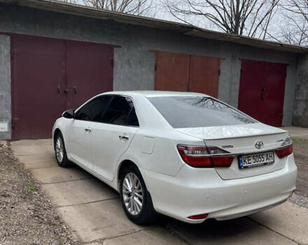 Белый Тойота Камри, объемом двигателя 2.49 л и пробегом 190 тыс. км за 16999 $, фото 19 на Automoto.ua