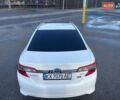Белый Тойота Камри, объемом двигателя 2.49 л и пробегом 240 тыс. км за 11500 $, фото 18 на Automoto.ua