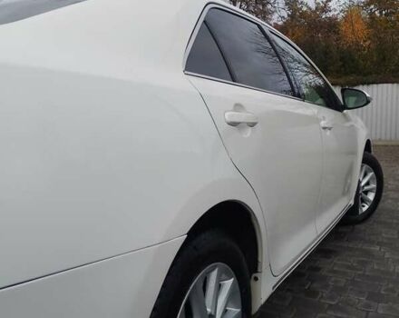Белый Тойота Камри, объемом двигателя 2.5 л и пробегом 235 тыс. км за 13200 $, фото 10 на Automoto.ua