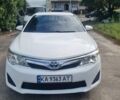 Белый Тойота Камри, объемом двигателя 2.5 л и пробегом 400 тыс. км за 9500 $, фото 4 на Automoto.ua