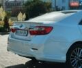 Белый Тойота Камри, объемом двигателя 2.5 л и пробегом 161 тыс. км за 13500 $, фото 5 на Automoto.ua