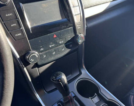 Тойота Камри 2014 в Одессе на Automoto.ua Белый Тойота Камри, объемом двигателя 2.49 л и пробегом 116 тыс. км за 14500 $, фото 5 на Automoto.ua