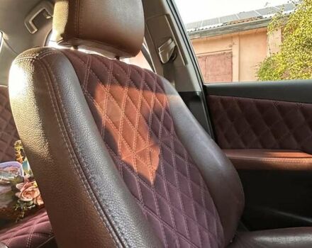 Белый Тойота Камри, объемом двигателя 2.5 л и пробегом 102 тыс. км за 15000 $, фото 6 на Automoto.ua