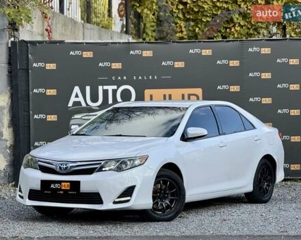 Тойота Камри 2015 в Харькове на Automoto.ua Белый Тойота Камри, объемом двигателя 2.49 л и пробегом 116 тыс. км за 10500 $, фото 3 на Automoto.ua