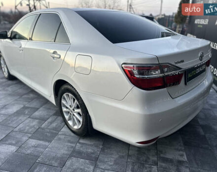 Белый Тойота Камри, объемом двигателя 2.49 л и пробегом 79 тыс. км за 17500 $, фото 6 на Automoto.ua