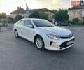 Белый Тойота Камри, объемом двигателя 2.49 л и пробегом 234 тыс. км за 14600 $, фото 1 на Automoto.ua