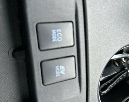 Білий Тойота Камрі, об'ємом двигуна 2.49 л та пробігом 241 тис. км за 13600 $, фото 19 на Automoto.ua