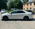 Белый Тойота Камри, объемом двигателя 2.5 л и пробегом 152 тыс. км за 15000 $, фото 1 на Automoto.ua