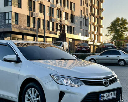 Тойота Камри 2015 в Кропивницком (Кировограде) на Automoto.ua Белый Тойота Камри, объемом двигателя 2.49 л и пробегом 230 тыс. км за 14800 $, фото 11 на Automoto.ua