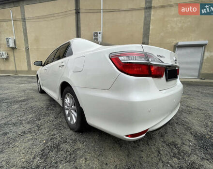 Білий Тойота Камрі, об'ємом двигуна 2.49 л та пробігом 240 тис. км за 15333 $, фото 14 на Automoto.ua
