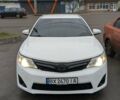 Белый Тойота Камри, объемом двигателя 2.49 л и пробегом 172 тыс. км за 9300 $, фото 1 на Automoto.ua