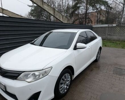 Белый Тойота Камри, объемом двигателя 2.5 л и пробегом 172 тыс. км за 9300 $, фото 7 на Automoto.ua