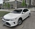 Білий Тойота Камрі, об'ємом двигуна 2.5 л та пробігом 188 тис. км за 19200 $, фото 1 на Automoto.ua