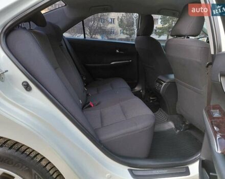 Белый Тойота Камри, объемом двигателя 2.5 л и пробегом 137 тыс. км за 16800 $, фото 26 на Automoto.ua