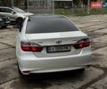 Белый Тойота Камри, объемом двигателя 2.49 л и пробегом 190 тыс. км за 13800 $, фото 4 на Automoto.ua