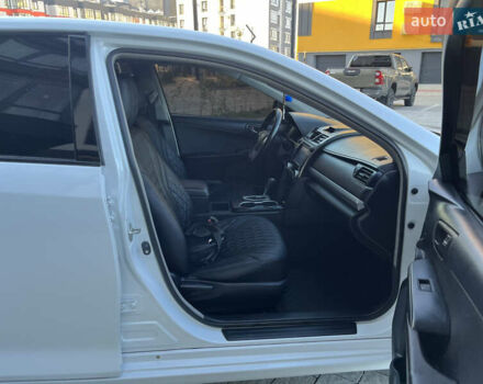 Білий Тойота Камрі, об'ємом двигуна 2.49 л та пробігом 112 тис. км за 13650 $, фото 46 на Automoto.ua