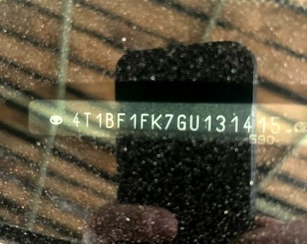 Белый Тойота Камри, объемом двигателя 2.5 л и пробегом 220 тыс. км за 12300 $, фото 9 на Automoto.ua