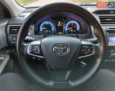 Белый Тойота Камри, объемом двигателя 2.5 л и пробегом 137 тыс. км за 16800 $, фото 19 на Automoto.ua