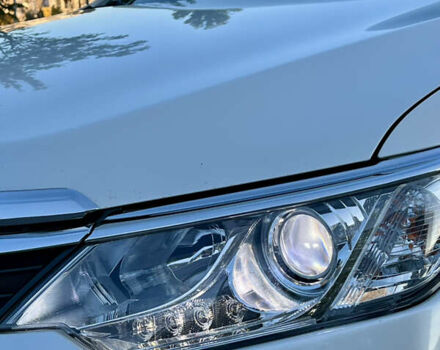 Тойота Камри 2015 в Кропивницком (Кировограде) на Automoto.ua Белый Тойота Камри, объемом двигателя 2.49 л и пробегом 230 тыс. км за 14800 $, фото 14 на Automoto.ua