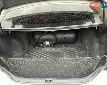 Білий Тойота Камрі, об'ємом двигуна 2.49 л та пробігом 240 тис. км за 15333 $, фото 35 на Automoto.ua