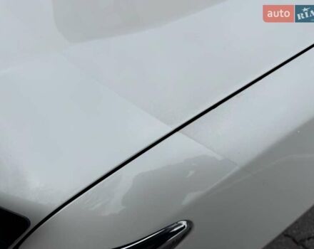 Белый Тойота Камри, объемом двигателя 2.49 л и пробегом 172 тыс. км за 17900 $, фото 12 на Automoto.ua