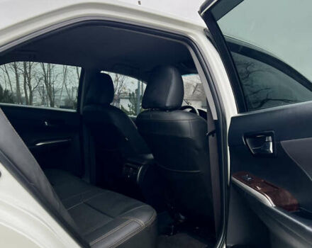 Белый Тойота Камри, объемом двигателя 2.49 л и пробегом 230 тыс. км за 14800 $, фото 25 на Automoto.ua