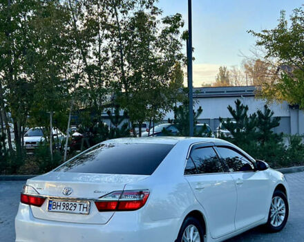 Тойота Камри 2015 в Кропивницком (Кировограде) на Automoto.ua Белый Тойота Камри, объемом двигателя 2.49 л и пробегом 230 тыс. км за 14800 $, фото 10 на Automoto.ua
