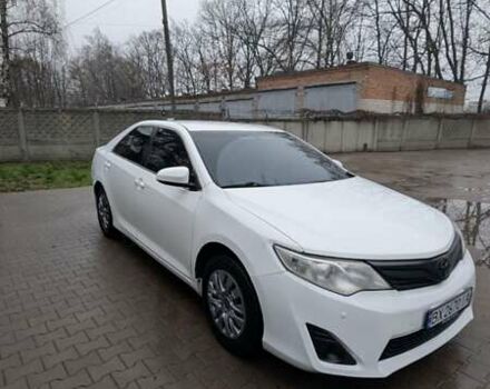 Белый Тойота Камри, объемом двигателя 2.49 л и пробегом 172 тыс. км за 9300 $, фото 2 на Automoto.ua