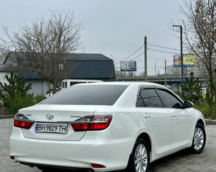 Белый Тойота Камри, объемом двигателя 2.49 л и пробегом 230 тыс. км за 14800 $, фото 10 на Automoto.ua