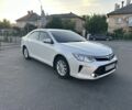 Білий Тойота Камрі, об'ємом двигуна 2.5 л та пробігом 234 тис. км за 14600 $, фото 1 на Automoto.ua