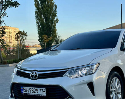 Тойота Камри 2015 в Кропивницком (Кировограде) на Automoto.ua Белый Тойота Камри, объемом двигателя 2.49 л и пробегом 230 тыс. км за 14800 $, фото 12 на Automoto.ua