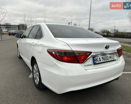 Білий Тойота Камрі, об'ємом двигуна 2.49 л та пробігом 241 тис. км за 13600 $, фото 15 на Automoto.ua