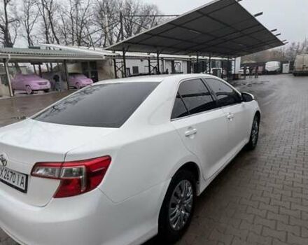 Белый Тойота Камри, объемом двигателя 2.49 л и пробегом 172 тыс. км за 9300 $, фото 4 на Automoto.ua