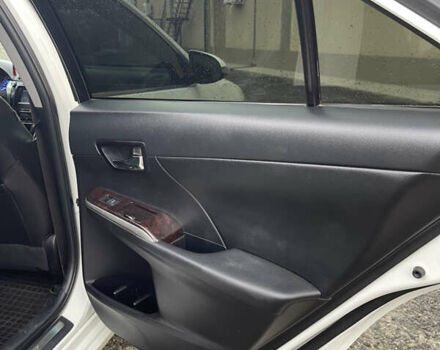 Білий Тойота Камрі, об'ємом двигуна 2.49 л та пробігом 240 тис. км за 15333 $, фото 18 на Automoto.ua