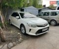 Белый Тойота Камри, объемом двигателя 2.49 л и пробегом 234 тыс. км за 15100 $, фото 1 на Automoto.ua
