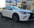 Білий Тойота Камрі, об'ємом двигуна 2.5 л та пробігом 148 тис. км за 15400 $, фото 1 на Automoto.ua