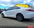 Белый Тойота Камри, объемом двигателя 2.5 л и пробегом 220 тыс. км за 12300 $, фото 4 на Automoto.ua