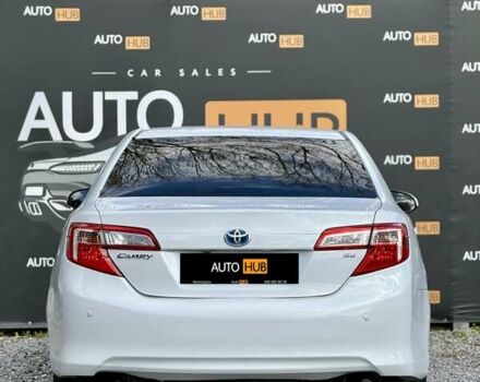 Тойота Камри 2015 в Харькове на Automoto.ua Белый Тойота Камри, объемом двигателя 2.49 л и пробегом 116 тыс. км за 10500 $, фото 5 на Automoto.ua