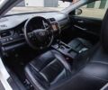 Белый Тойота Камри, объемом двигателя 2.5 л и пробегом 220 тыс. км за 13700 $, фото 6 на Automoto.ua